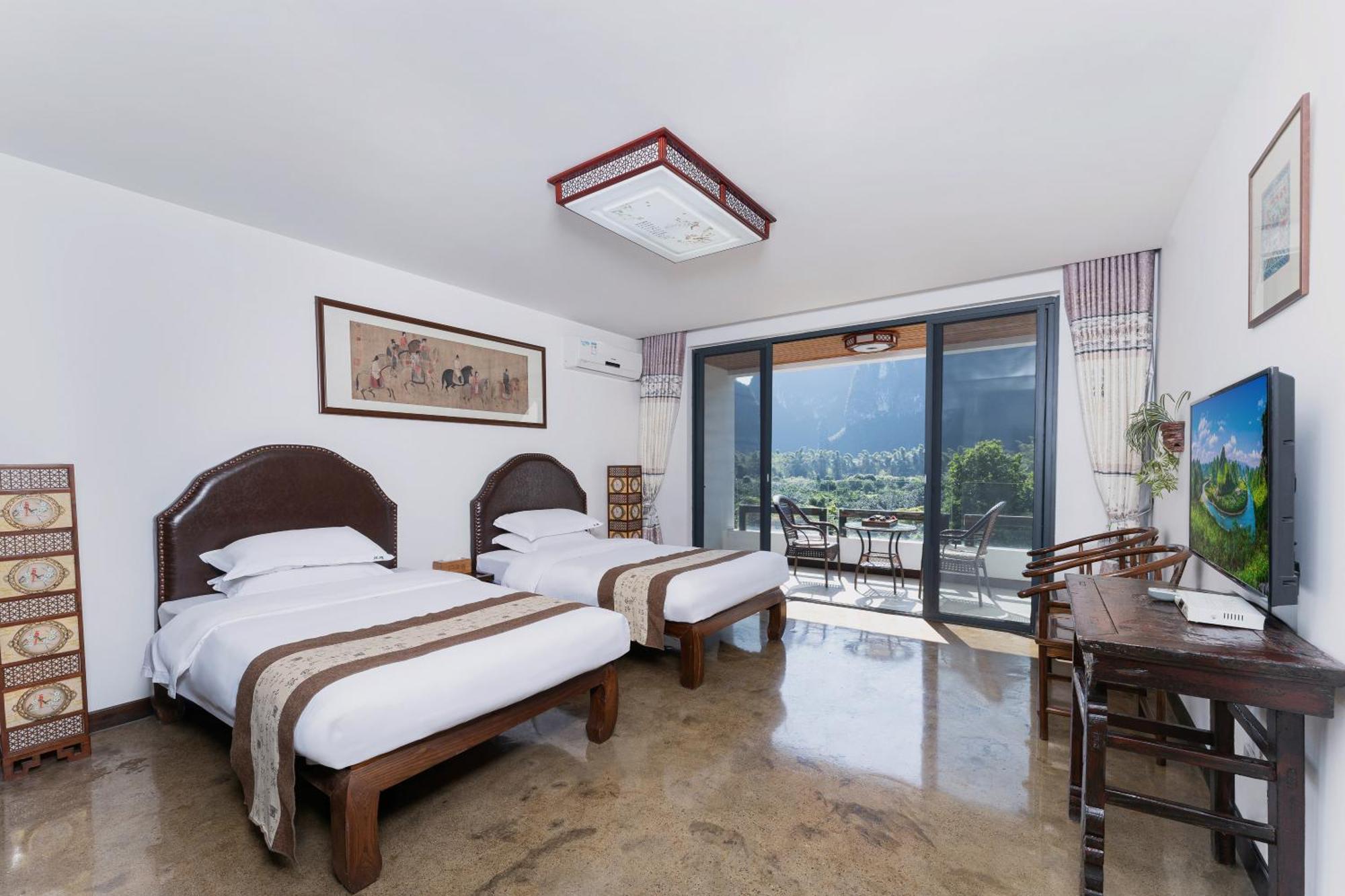 Leisure Courtyard Hotel Yangshuo-Free Shuttle Bus To Yangshuo Station Stay 2 Nights One Way Dış mekan fotoğraf
