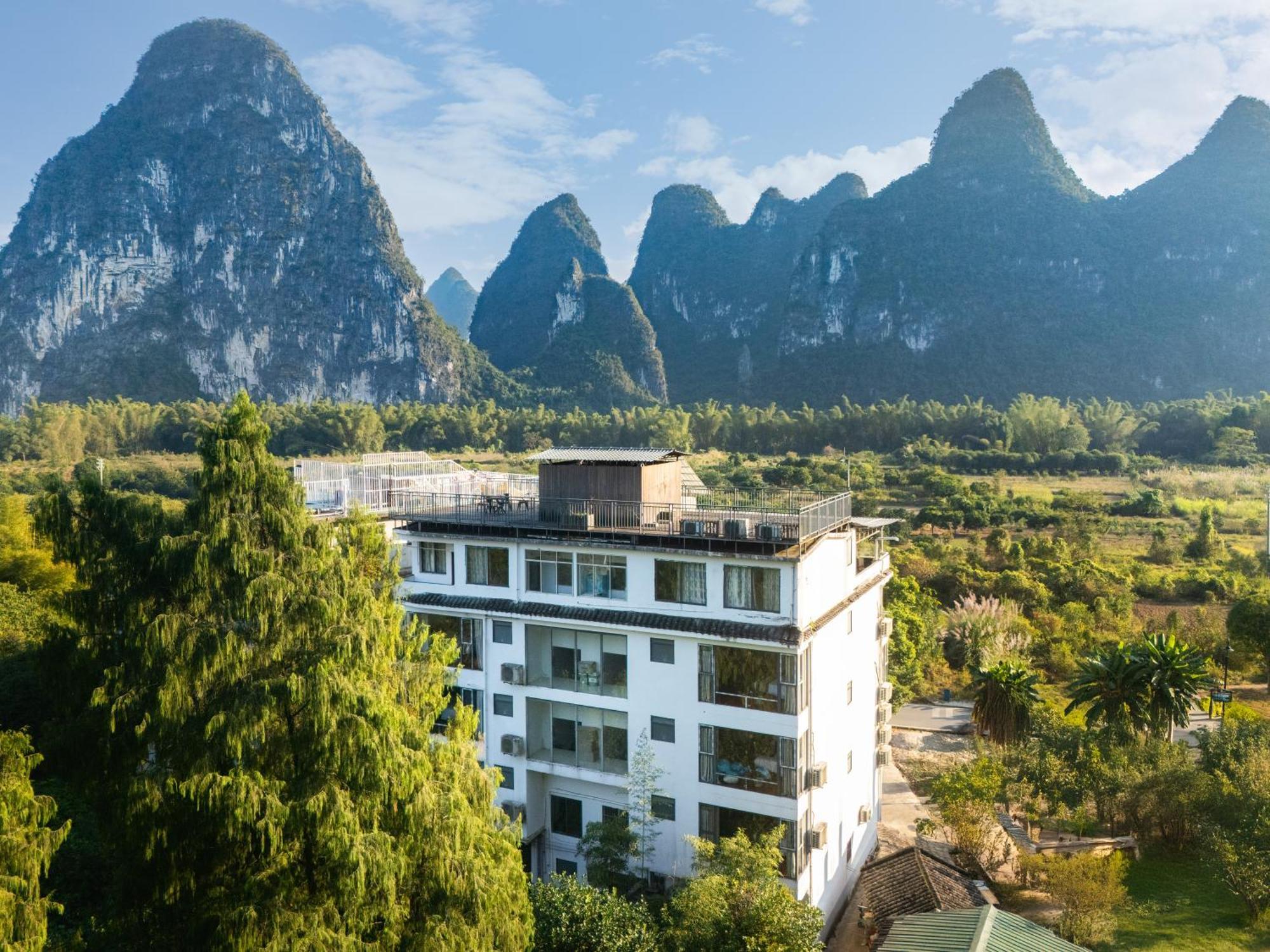 Leisure Courtyard Hotel Yangshuo-Free Shuttle Bus To Yangshuo Station Stay 2 Nights One Way Dış mekan fotoğraf