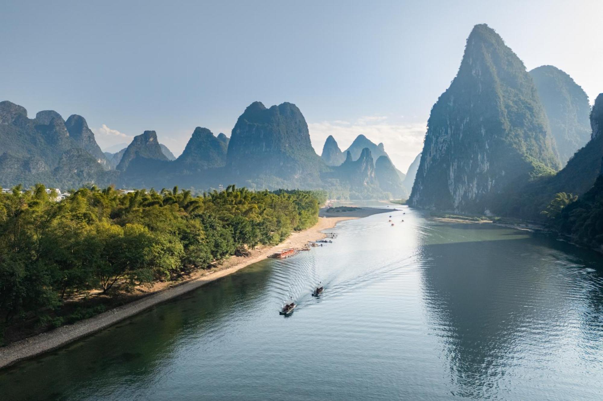 Leisure Courtyard Hotel Yangshuo-Free Shuttle Bus To Yangshuo Station Stay 2 Nights One Way Dış mekan fotoğraf