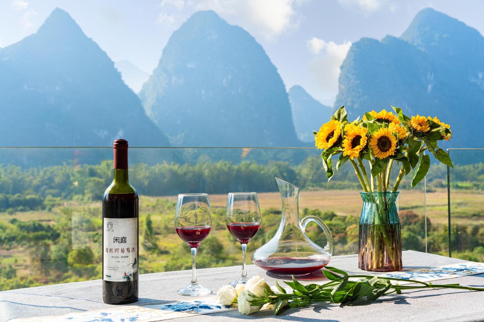 Leisure Courtyard Hotel Yangshuo-Free Shuttle Bus To Yangshuo Station Stay 2 Nights One Way Dış mekan fotoğraf